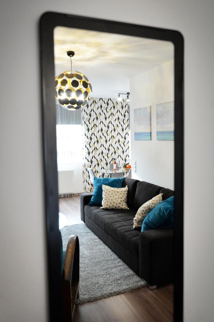 One Luxury Suites Eger Esterno foto